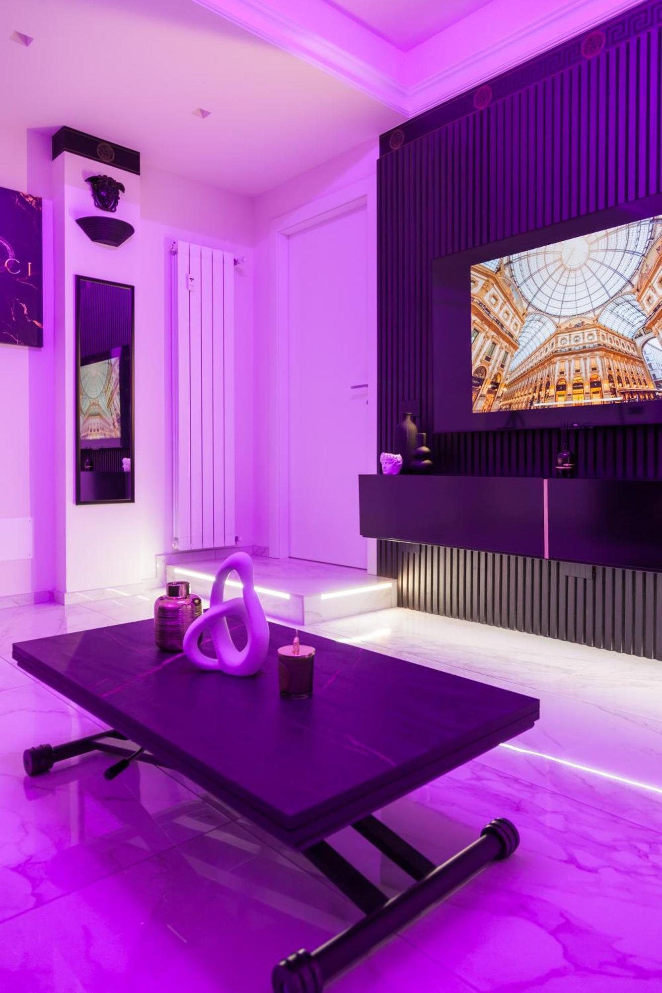 Italian Fashion Suite - Luxurious Marble City Center Milão Exterior foto