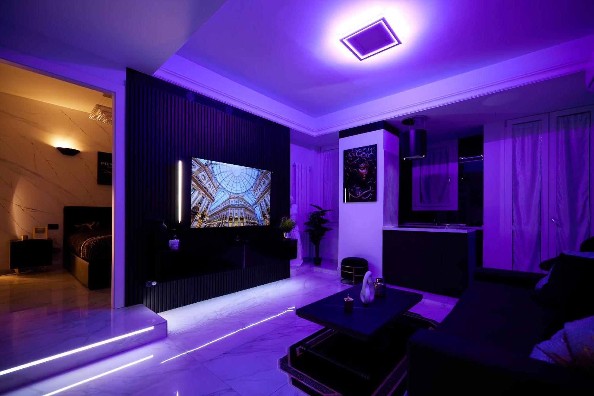 Italian Fashion Suite - Luxurious Marble City Center Milão Exterior foto