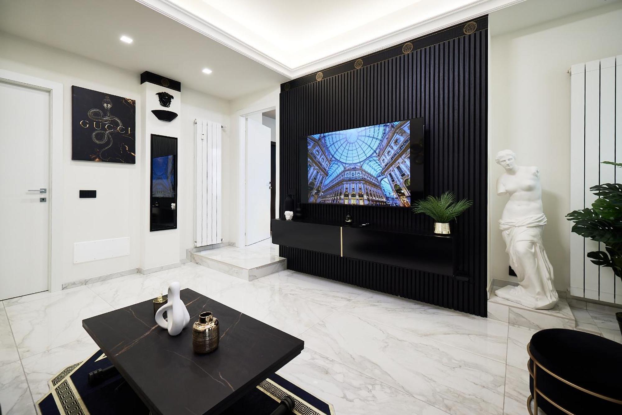 Italian Fashion Suite - Luxurious Marble City Center Milão Exterior foto
