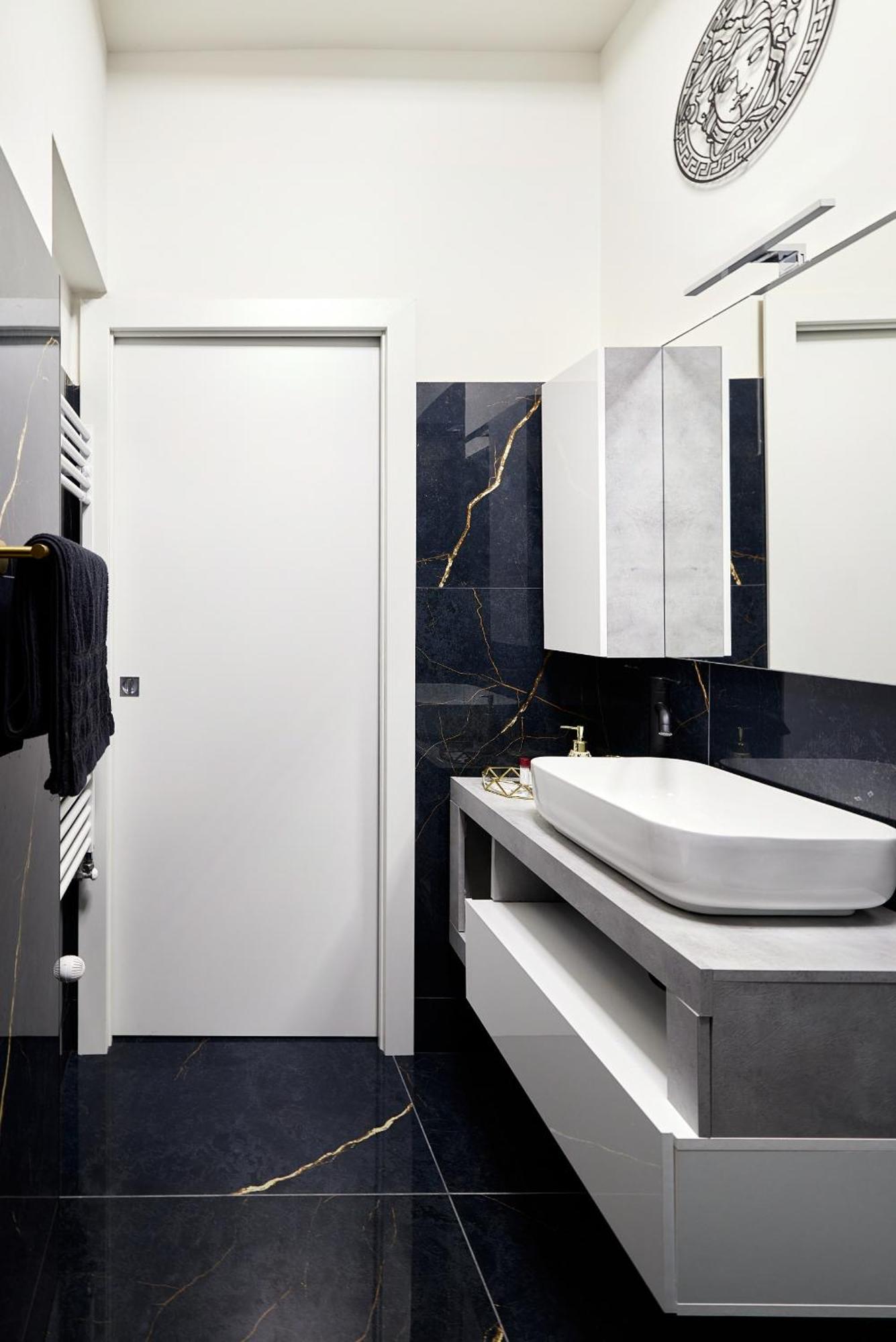 Italian Fashion Suite - Luxurious Marble City Center Milão Exterior foto