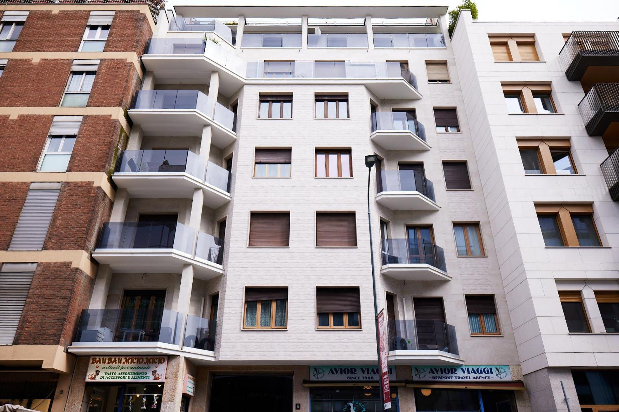 Italian Fashion Suite - Luxurious Marble City Center Milão Exterior foto